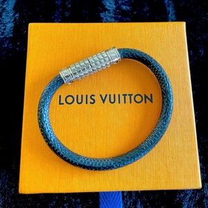 Louis Vuitton Blue and Silver Men's Bracelet